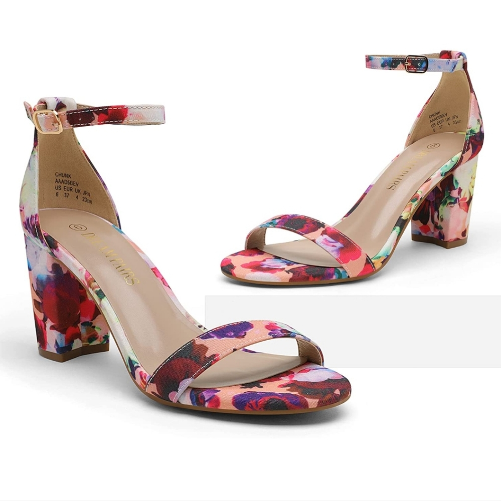 Dream Pairs chunky floral heel
